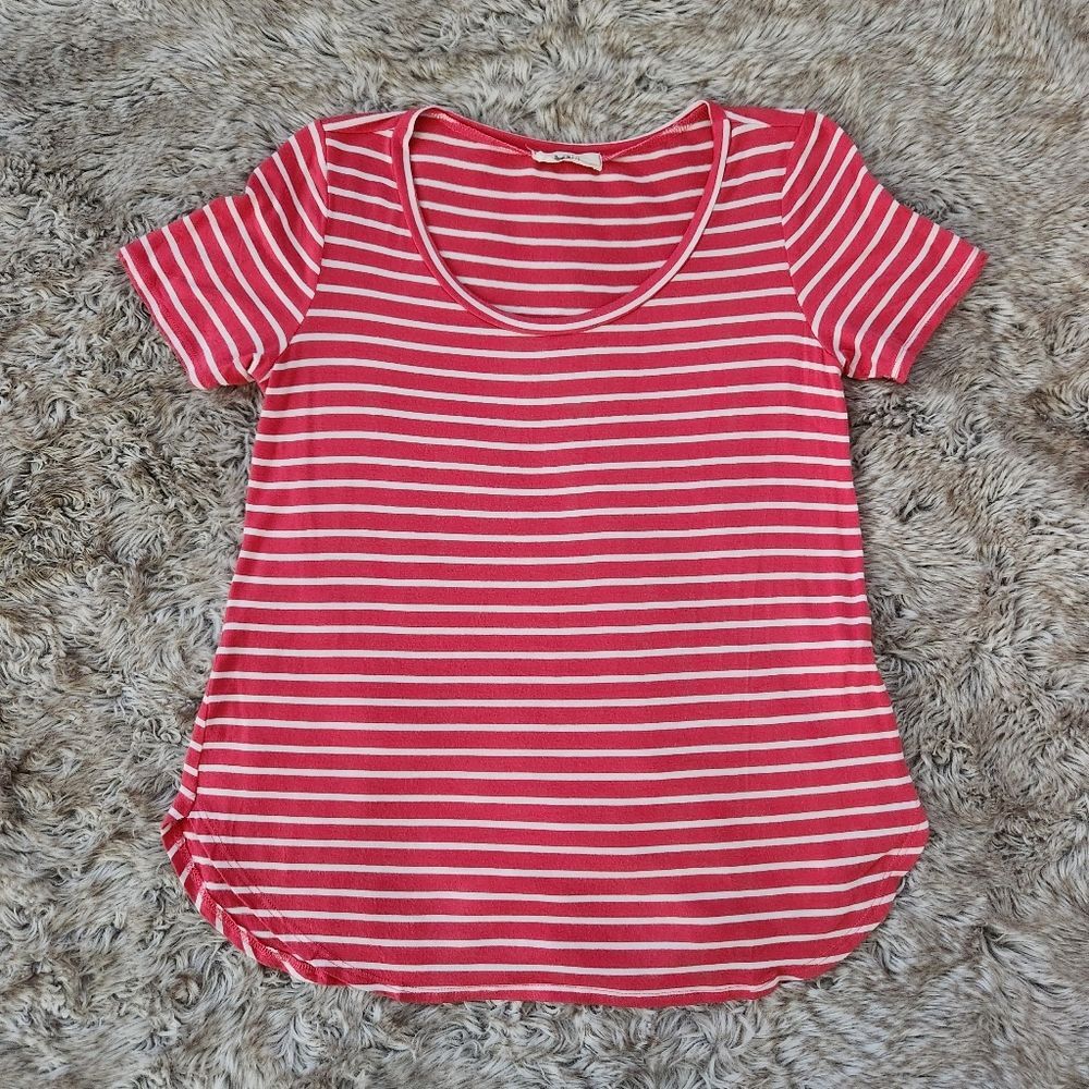 A.gain Red and‎ White Short Sleeve T-shirt Women's Size Medium
